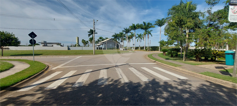 Foto REO1094633