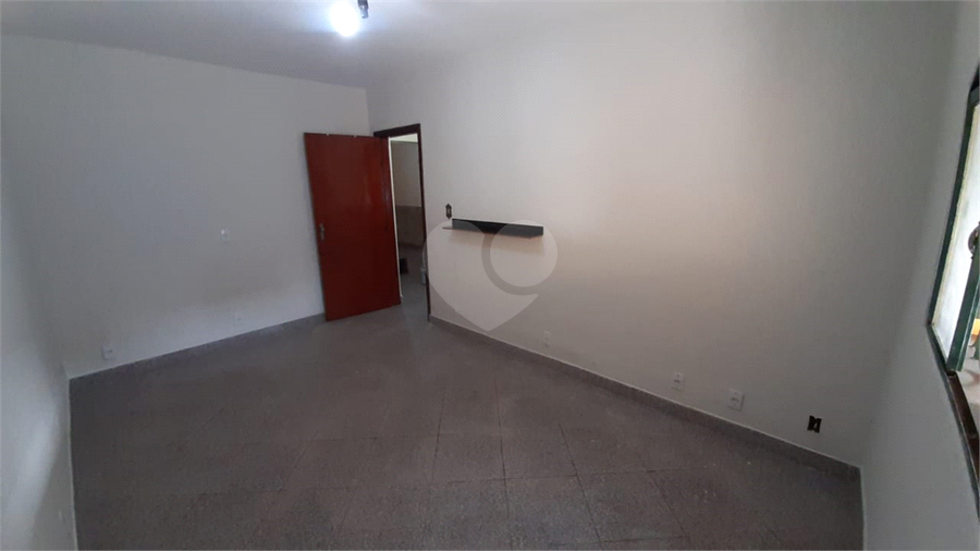 Foto REO1094636