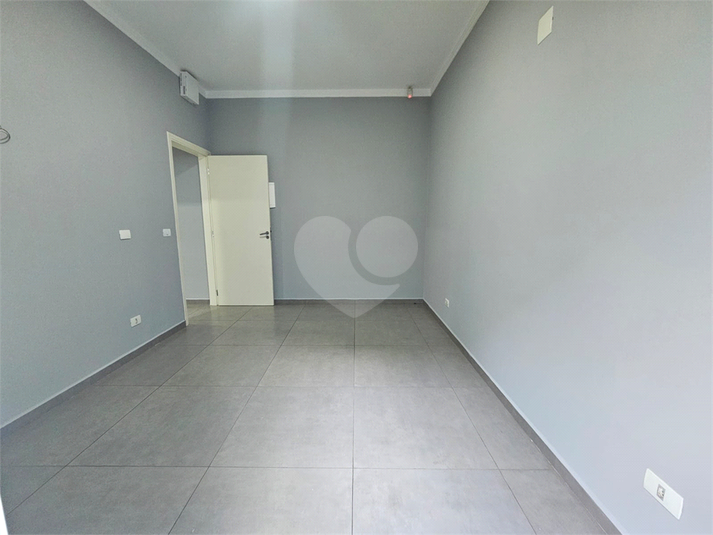 Foto REO1094637