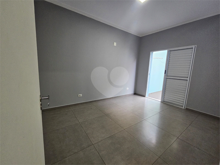 Foto REO1094637