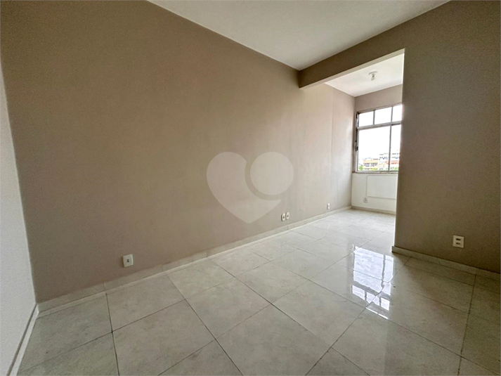 Foto REO1094640
