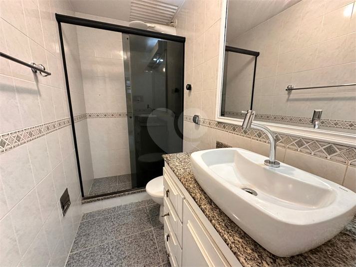 Foto REO1094640