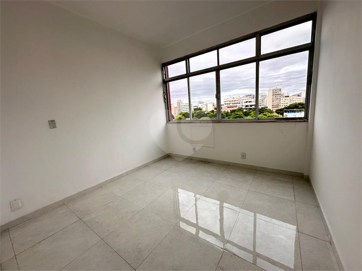 Foto REO1094640
