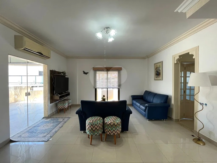 Foto REO1094641