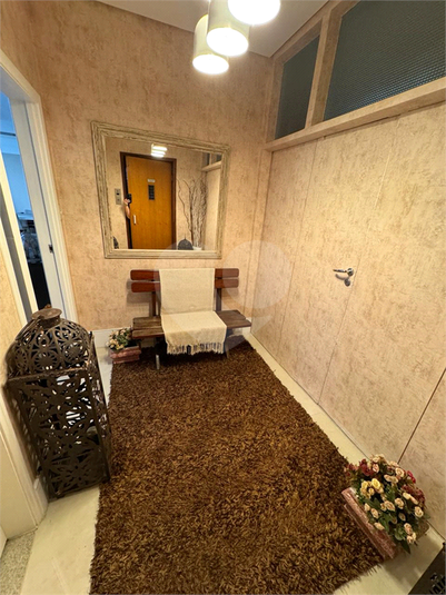 Foto REO1094645