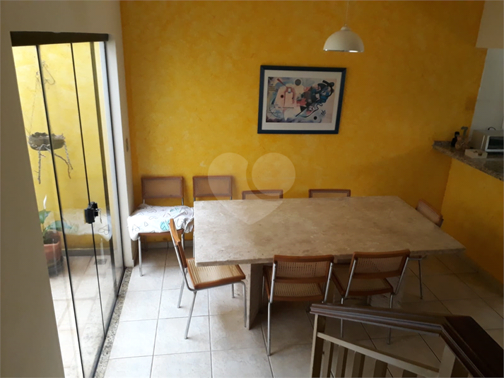 Foto REO1094646