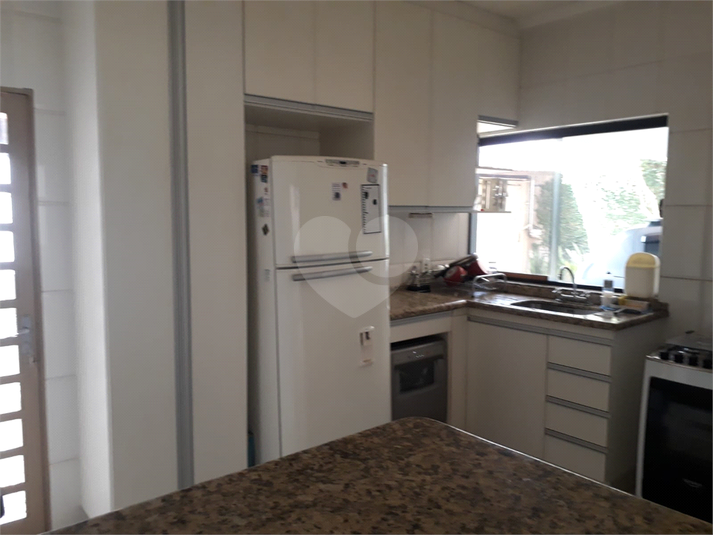Foto REO1094646