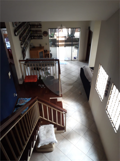 Foto REO1094646