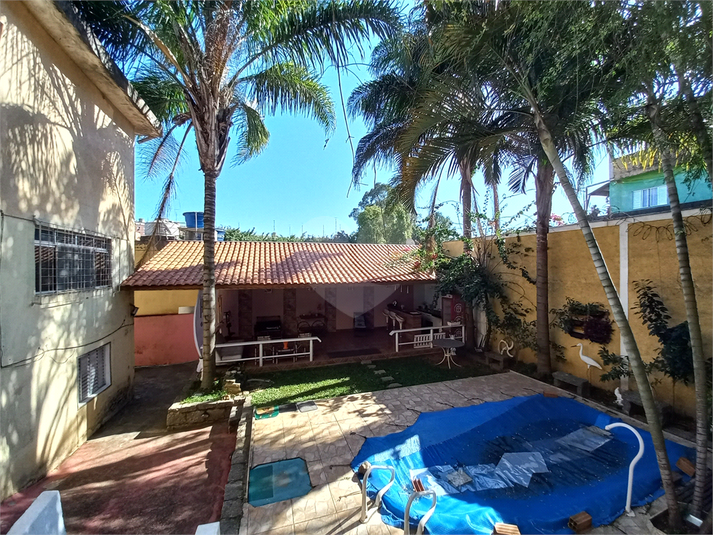 Foto REO1094652