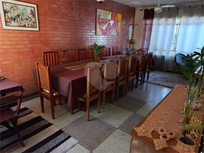 Foto REO1094652