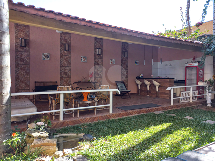 Foto REO1094652
