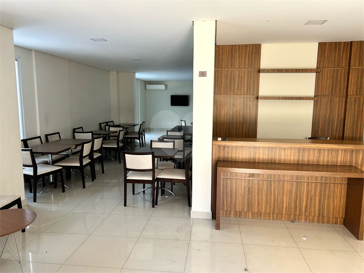 Foto REO1094655