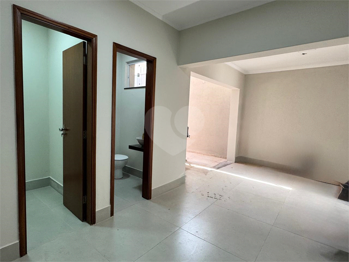 Foto REO1094661