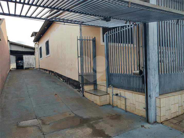 Foto REO1094664