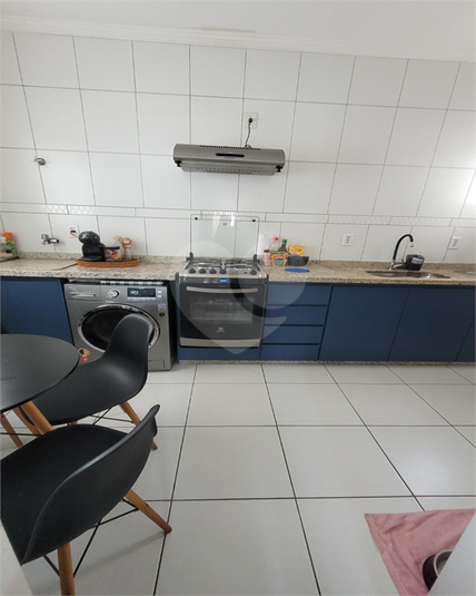 Foto REO1094677