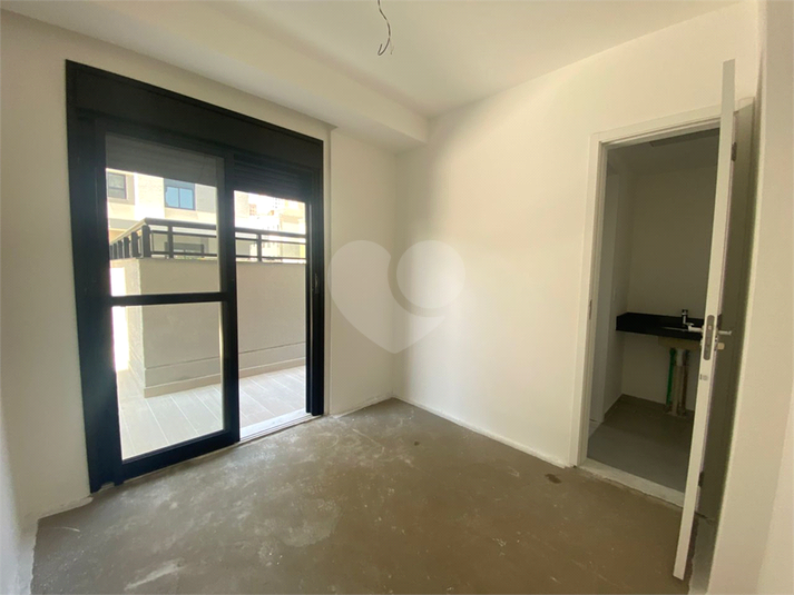Foto REO1094686