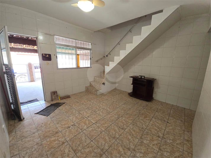 Foto REO1094688