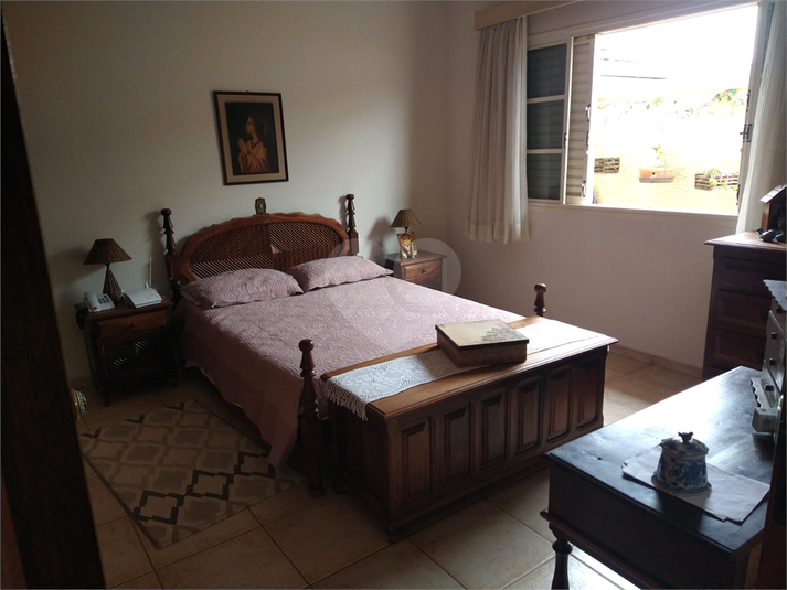 Foto REO1094707