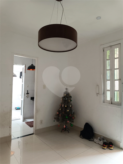 Foto REO1094720
