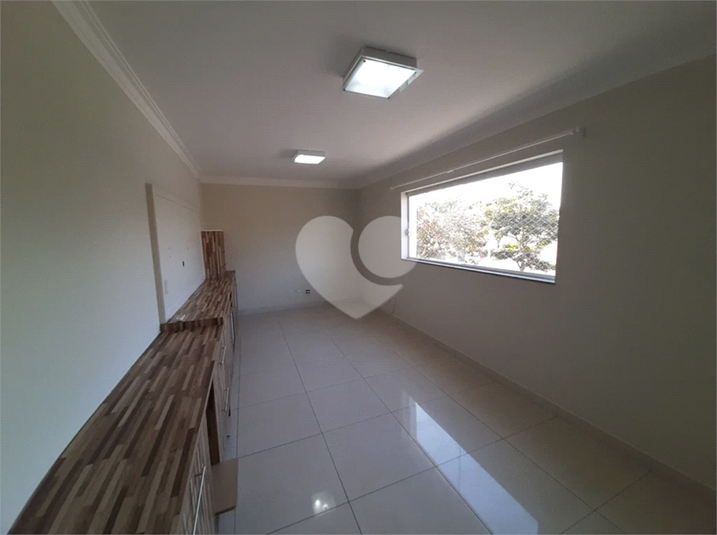 Foto REO1094723