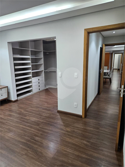 Foto REO1094728