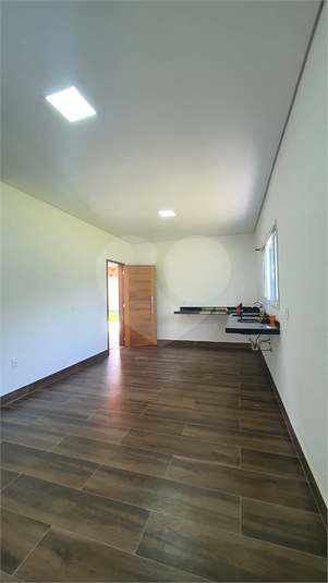 Foto REO1094731