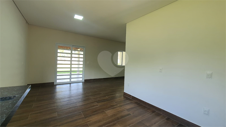 Foto REO1094731