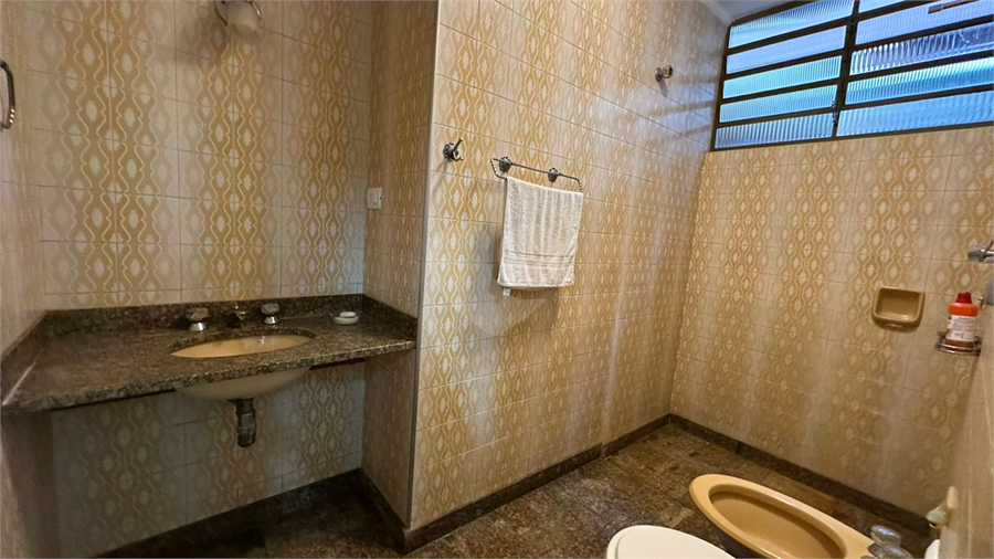 Foto REO1094755