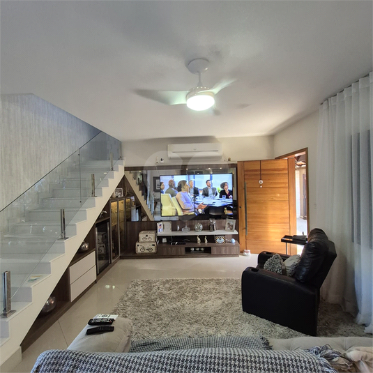 Foto REO1094760