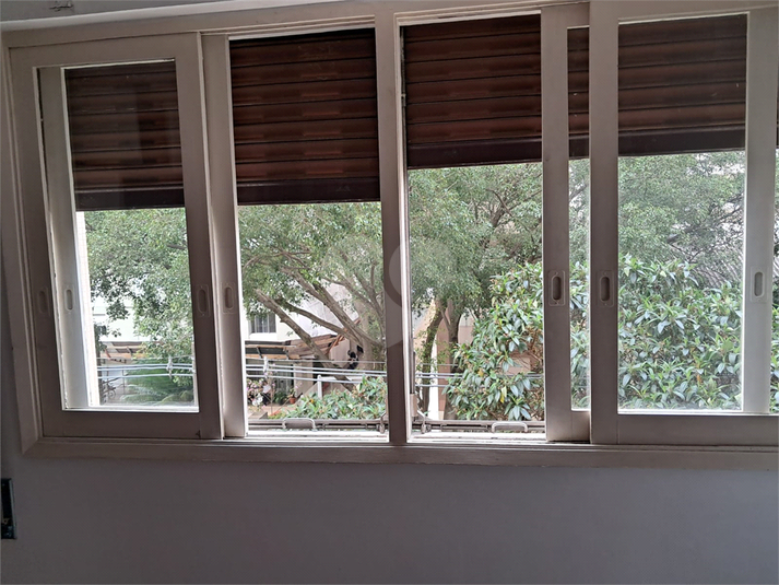 Foto REO1094765