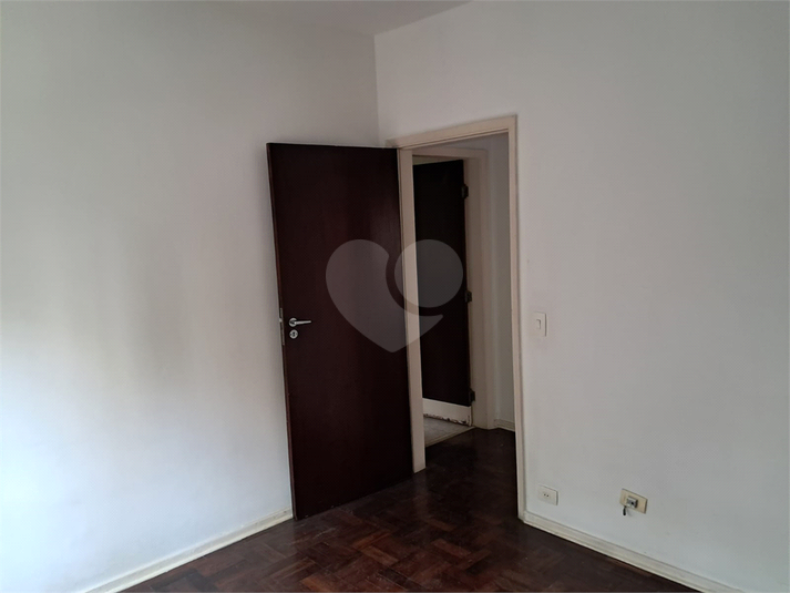 Foto REO1094765
