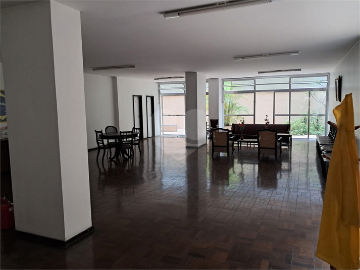 Foto REO1094765
