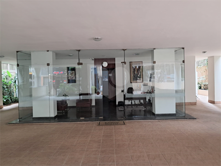 Foto REO1094765