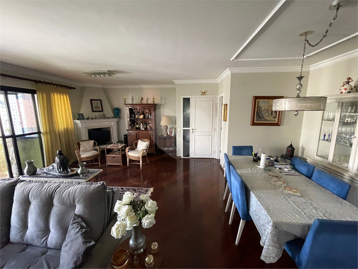 Foto REO1094769