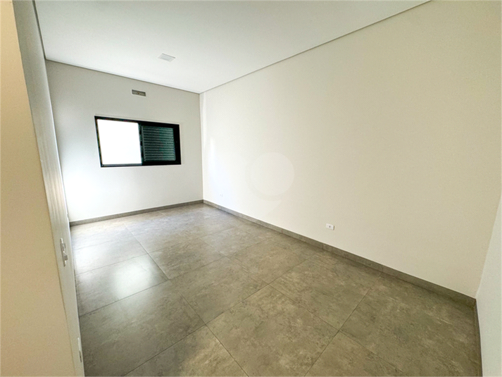 Foto REO1094770