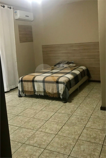 Foto REO1094772