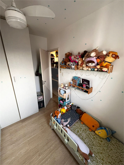 Foto REO1094774