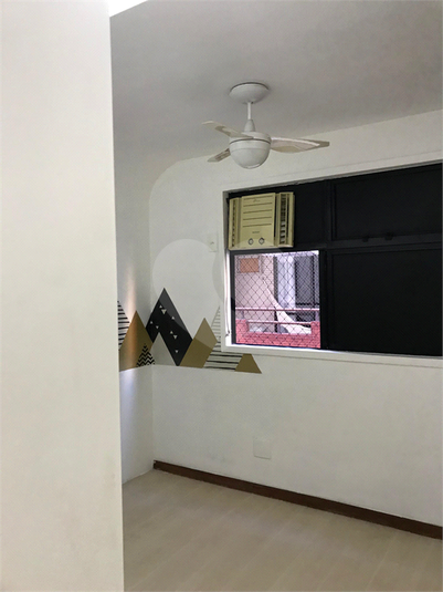 Foto REO1094784