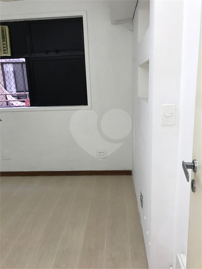 Foto REO1094784