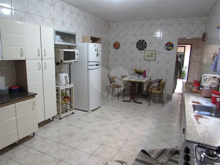 Foto REO1094794