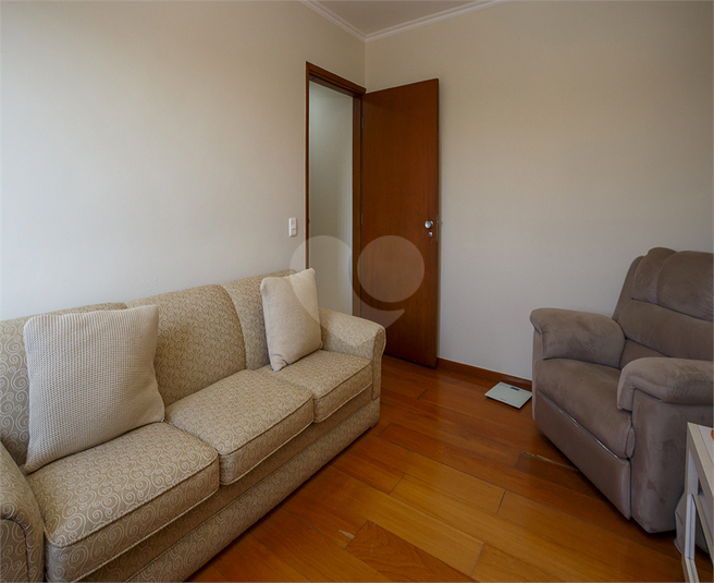 Foto REO1094797