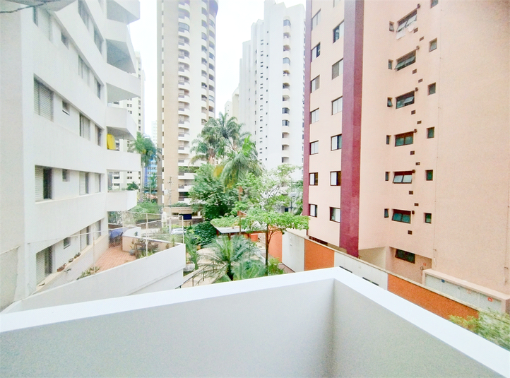 Foto REO1094807