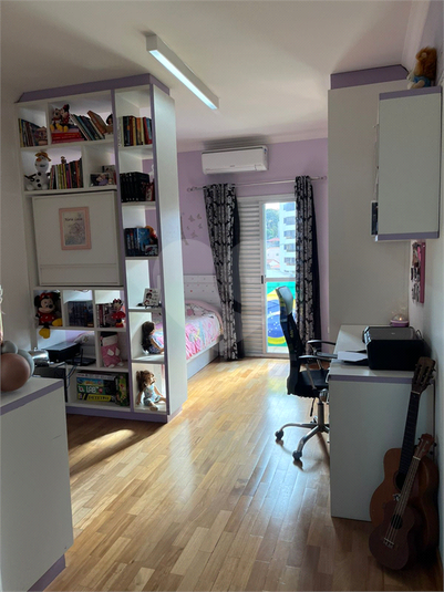 Foto REO1094808