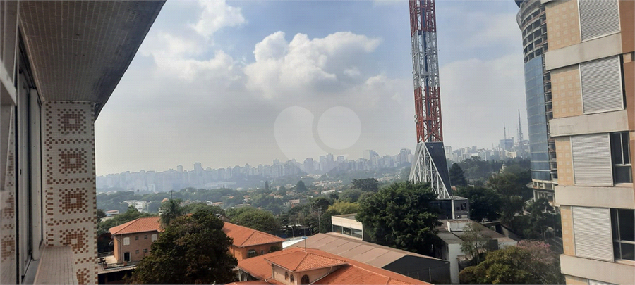 Foto REO1094810