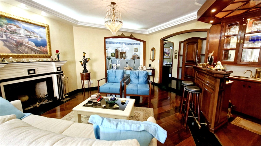 Foto REO1094831
