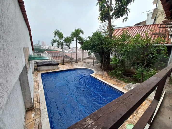 Foto REO1094833