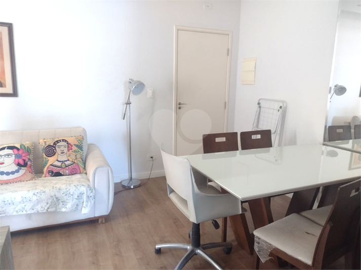 Foto REO1094835