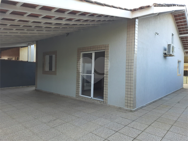 Foto REO1094839