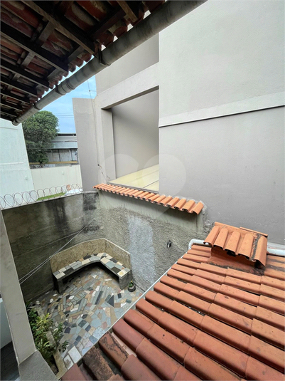 Foto REO1094855