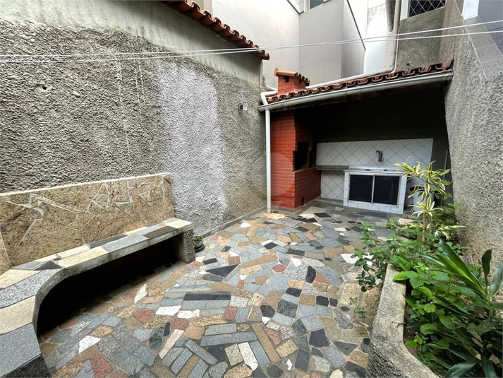 Foto REO1094855